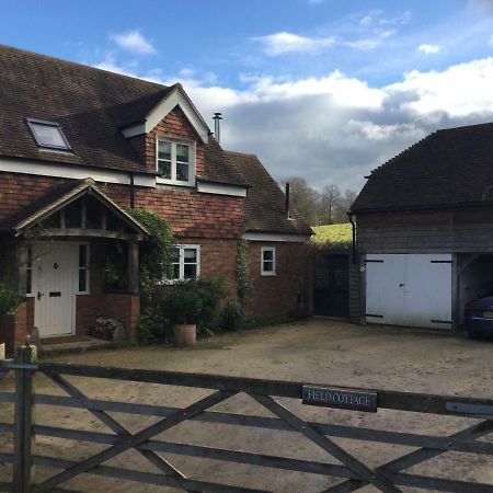 Field Cottage B&B Haywards Heath Exterior foto